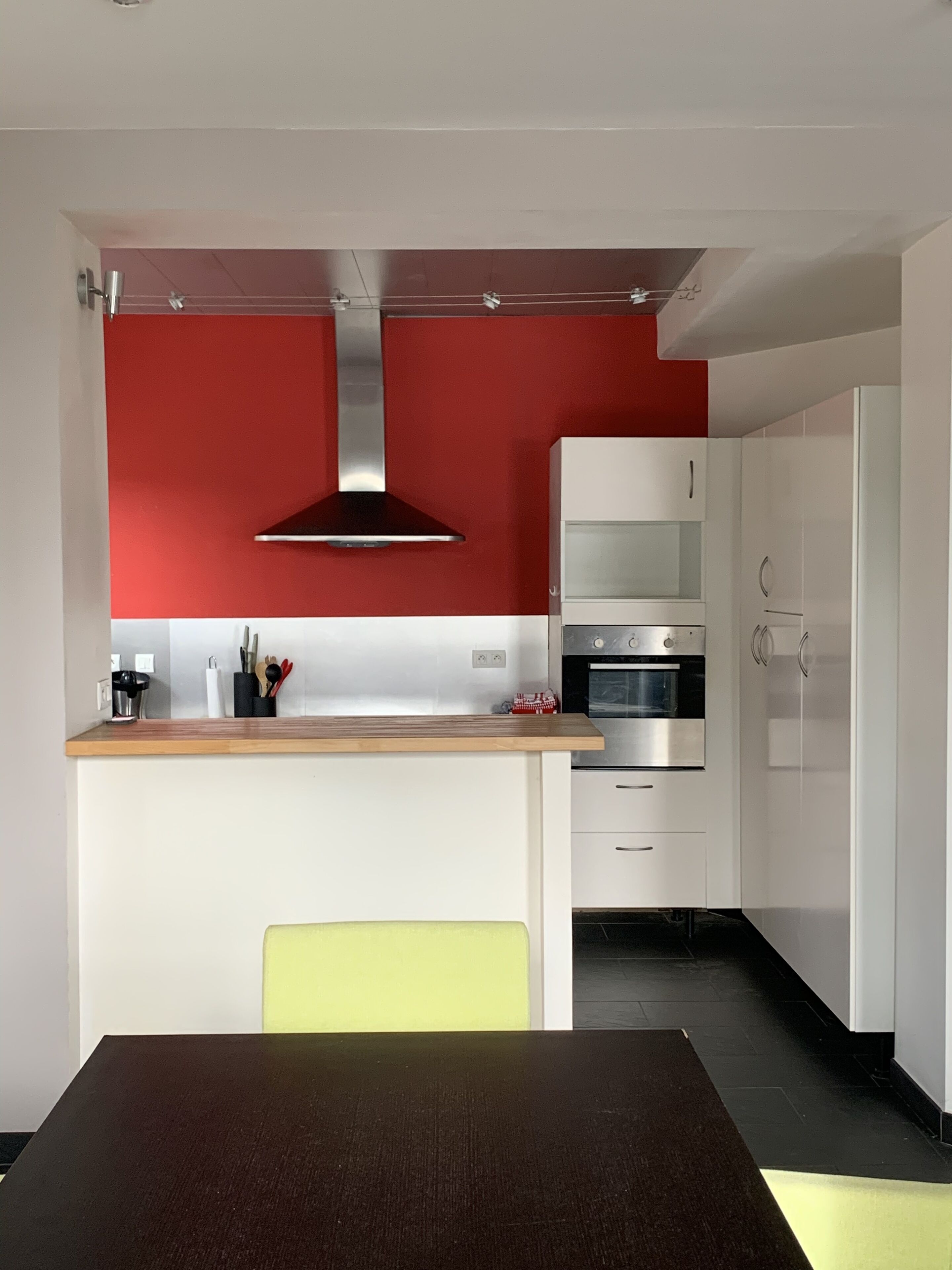 House on the port with terrace ideal location<br>6 people 