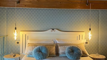 Junior Suite, Courtyard View | 2 bedrooms, Egyptian cotton sheets, premium bedding, down duvets