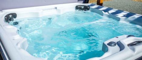 室外 SPA 浴缸