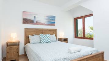 3 bedrooms, free WiFi, bed sheets