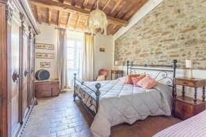 3 Schlafzimmer, kostenloses WLAN, Bettwäsche