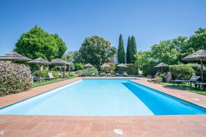 Pool - Apartment La Lavanda wit Terrace, Shared Pool & Wi-Fi (Magliano in Toscana)