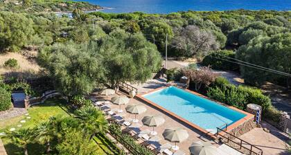 Holiday Apartment 'mamuthones' with Sea View, Wi-Fi, Terrace & Shared Pool