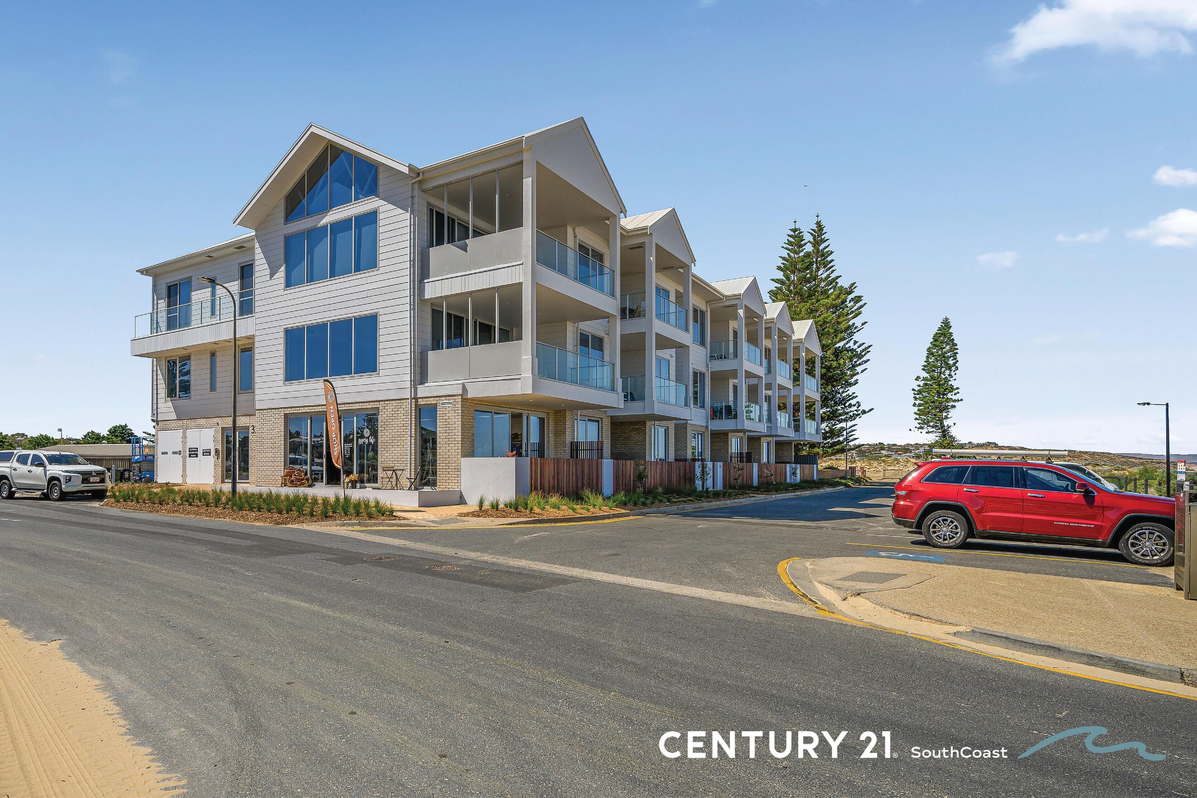 Hamptons by the Beach ~ Moana - Brand New 2 Bed Coastal Apartment 50m from the Sea — image 24