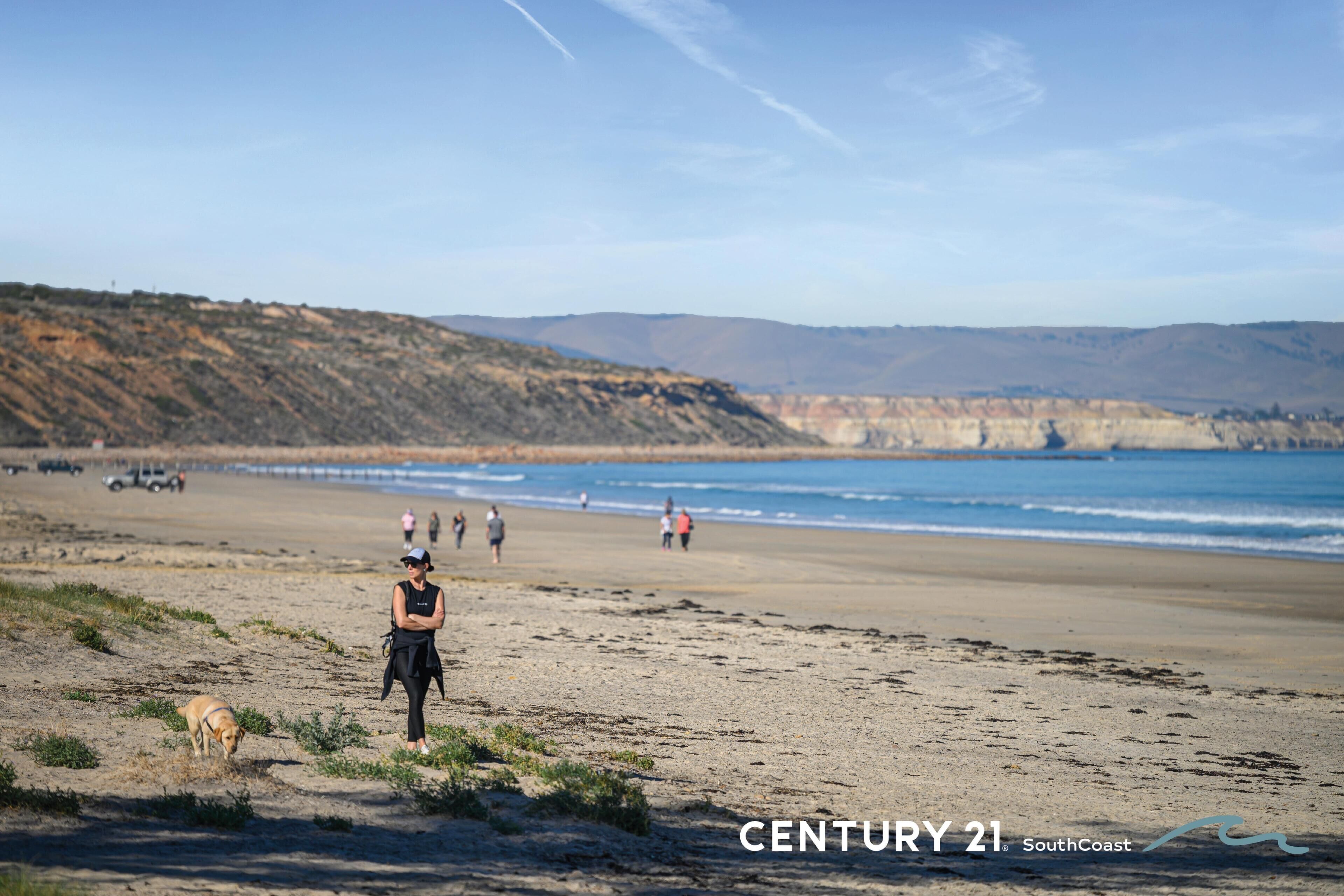 Hamptons by the Beach ~ Moana - Brand New 2 Bed Coastal Apartment 50m from the Sea — image 22