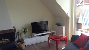 TV og peis