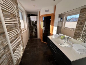 Shower - Villa Copa by the lake, Germany (Göhren-Lebbin)