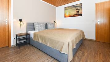 3 Schlafzimmer, Reisekinderbett, WLAN