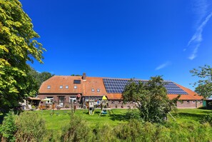 Nicht klassifiziertes Bild, 2 von 45, Schaltfläche