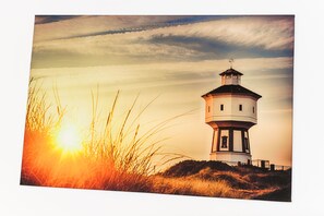 Unclassified image, 3 of 45, button