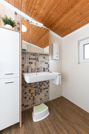 Luokittelematon kuva, 2 kautta 45, painike