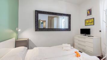 Apartemen Bulan Madu, beberapa kamar (Suite 22) | 1 kamar tidur, Wi-Fi gratis, dan seprai linen