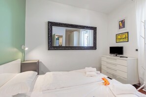 ハネムーン アパートメント ベッドルーム (複数) (Suite 22) | 1 室のベッドルーム、WiFi (無料)、ベッドシーツ