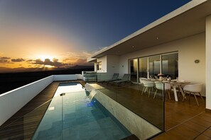 Outdoor dining - Suite Isabela (Lanzarote)