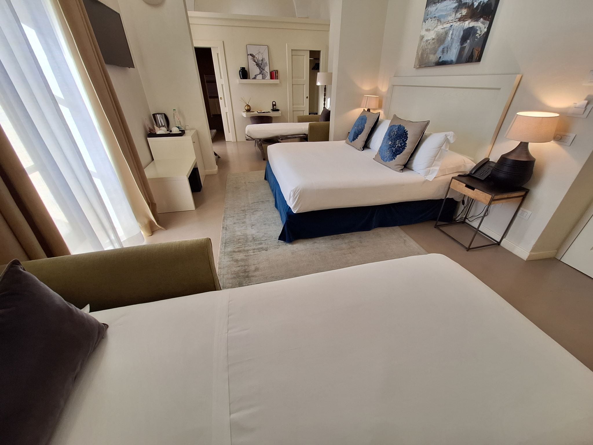 comfort quadruple room | 1 bedroom, down duvets, minibar, in-room safe