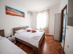 3 Schlafzimmer, Bügeleisen/Bügelbrett, kostenloses WLAN, Bettwäsche