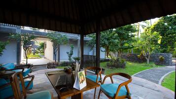 Mặt tiền nơi lưu trú