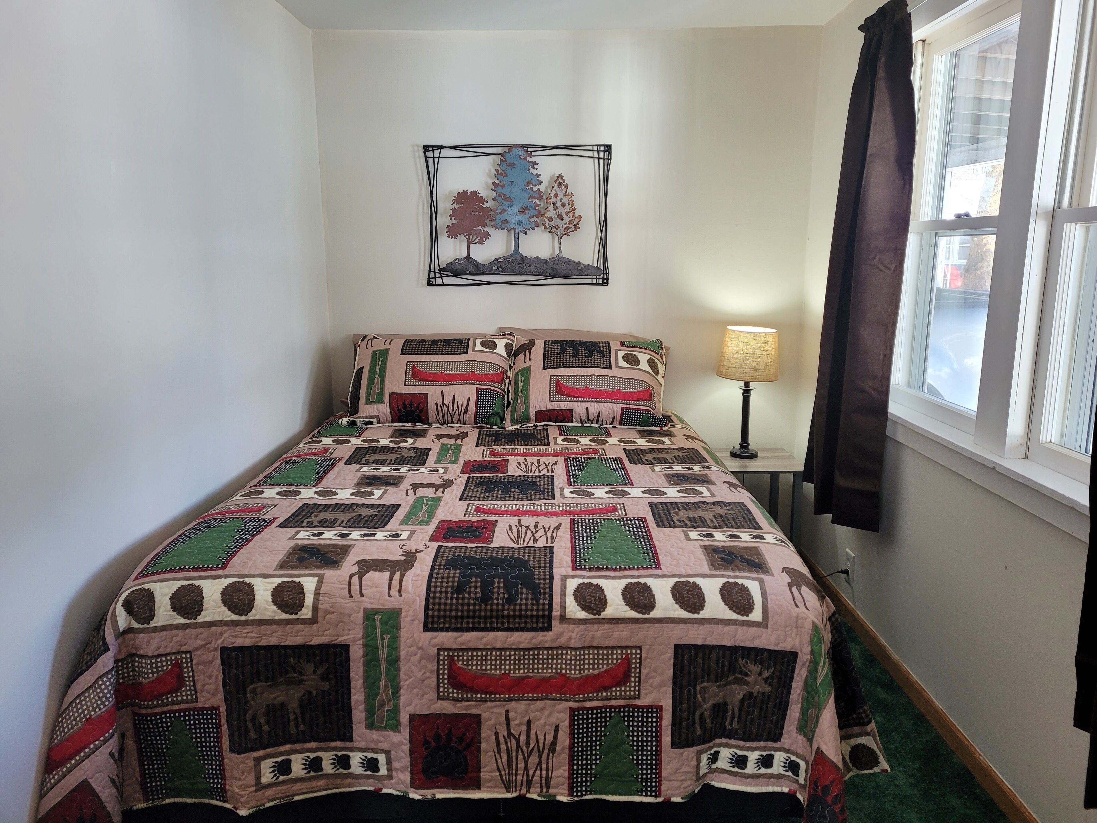 2 bedrooms, WiFi, bed sheets