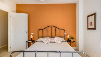 1 sovrum, wi-fi och sÀngklÀder