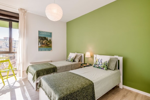 1 bedroom, WiFi, bed sheets