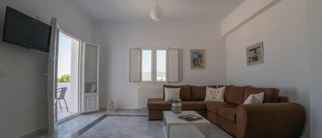 Appartement Supérieur, vue jardin | Décoration personnalisée, ameublement personnalisé, bureau