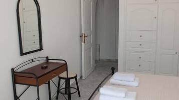 Apartemen Superior, pemandangan kebun | Didekorasi berbeda-beda dan dilengkapi dengan perabotan berbeda-beda