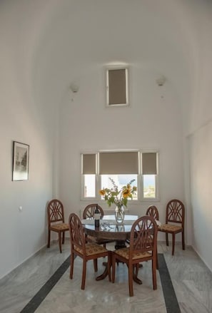 Superior Apartment, Garden View | Individually decorated, individually furnished, desk, soundproofing