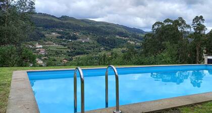Country house with private pool 2 min. from Ecovia