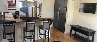 Entire apartment close to downtown - 2 Queen beds