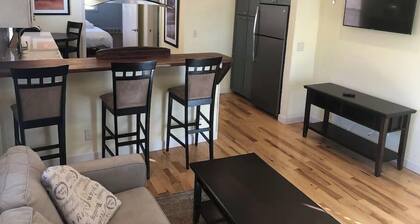 Entire apartment close to downtown - 2 Queen beds