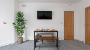 Interior - Charnley House Apartment 2 (Blackpool)