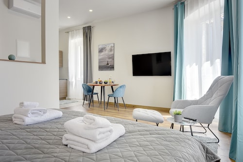 D&A Central Luxury Apartments