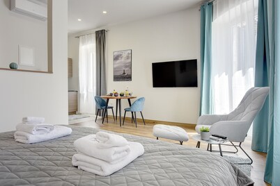 D&A Central Luxury Apartments