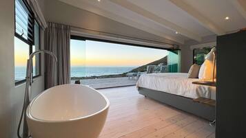 5 bedrooms, iron/ironing board, free WiFi, bed sheets