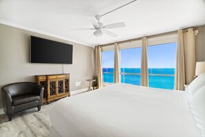 4 chambres, fer et planche à repasser, Wi-Fi gratuit, draps fournis