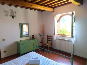 2 camere, ferro/asse da stiro, Wi-Fi, lenzuola