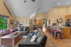 Flat-screen TV, fireplace