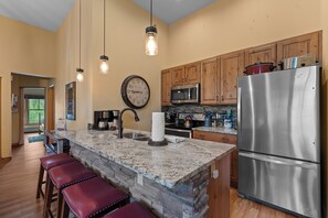 Fridge, microwave, oven, stovetop - Ideally Located Condo in River Run Village w/ Gondola Views & Close to Shops! (Keystone)