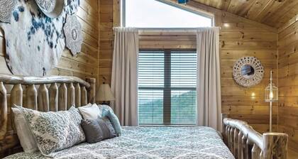 Pet Friendly|Private Indoor Pool| Wi-Fi|Game Room