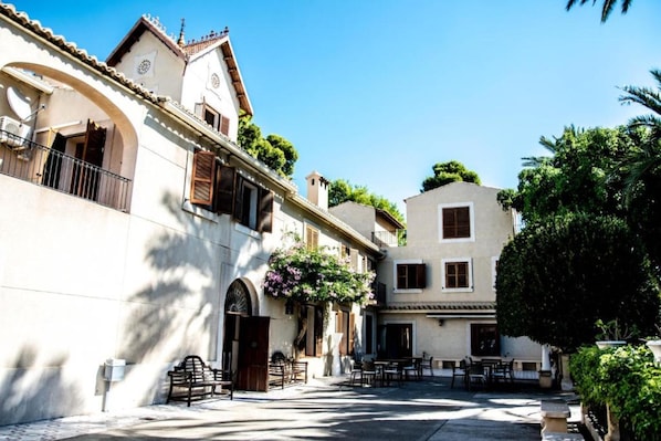 Façade de l’hébergement