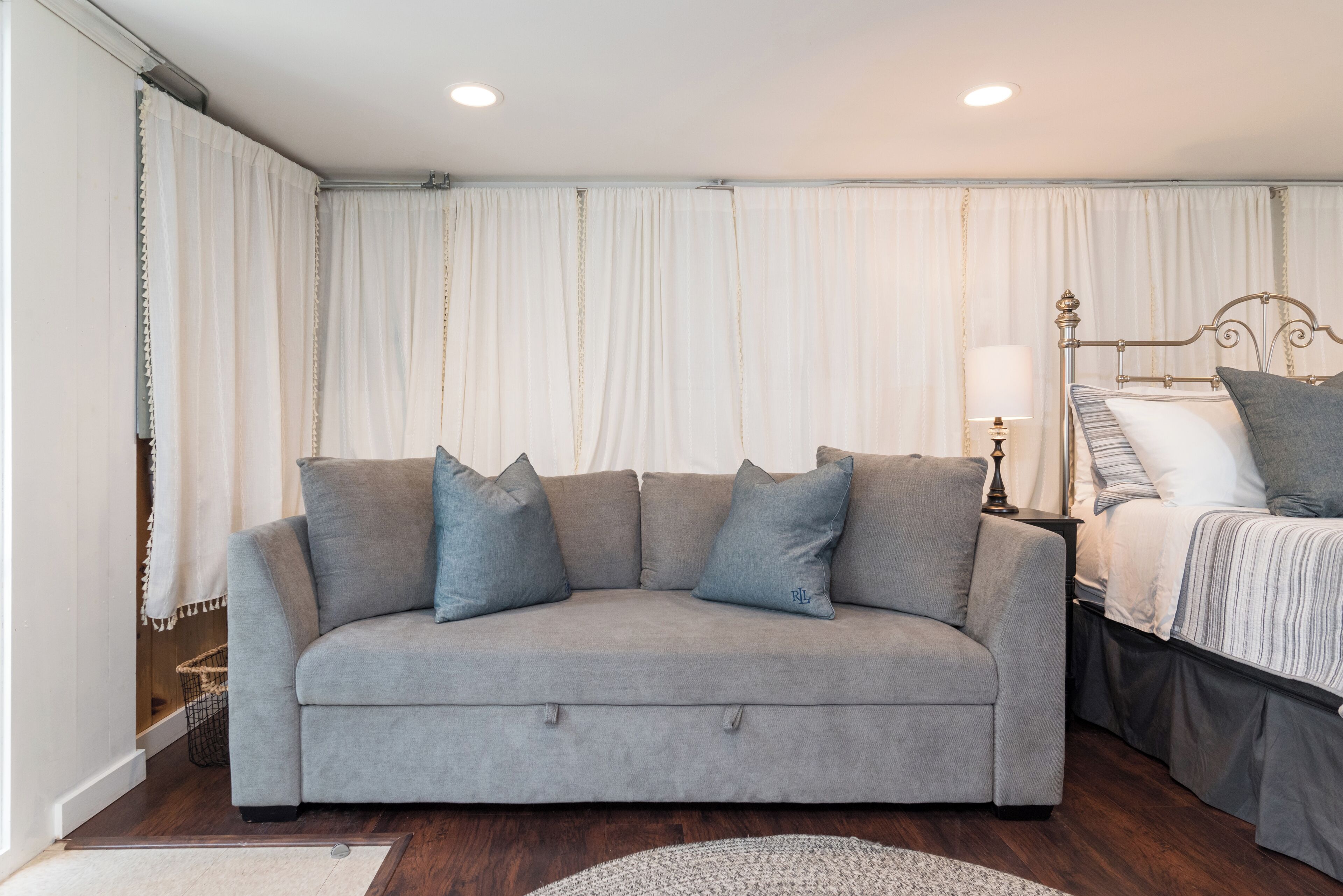 ✨Entire Secluded Barn Suite Ctr Historic Carlisle✨