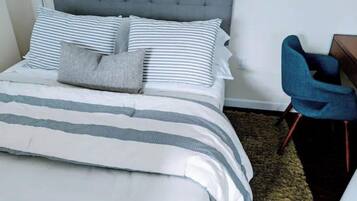 1 Schlafzimmer, Schreibtisch, Bügeleisen/Bügelbrett, kostenloses WLAN