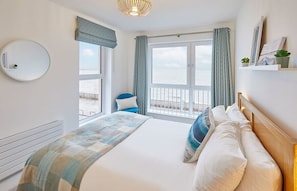 4 chambres, fer et planche Ă repasser, Wi-Fi, draps fournis