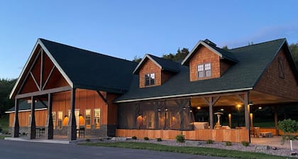 Country Cottage Finger Lakes Region Destination Getaway