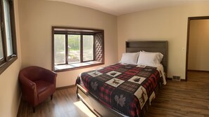 6 bedrooms, bed sheets