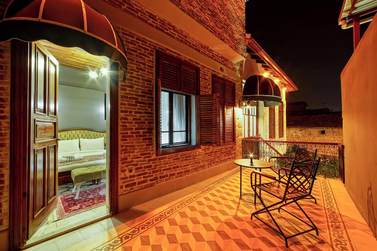 Kamar Double Junior | Seprai premium, Wi-Fi gratis, dan seprai linen