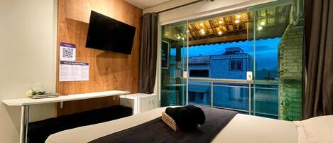 Suite | Individually furnished, desk, laptop workspace, iron/ironing board