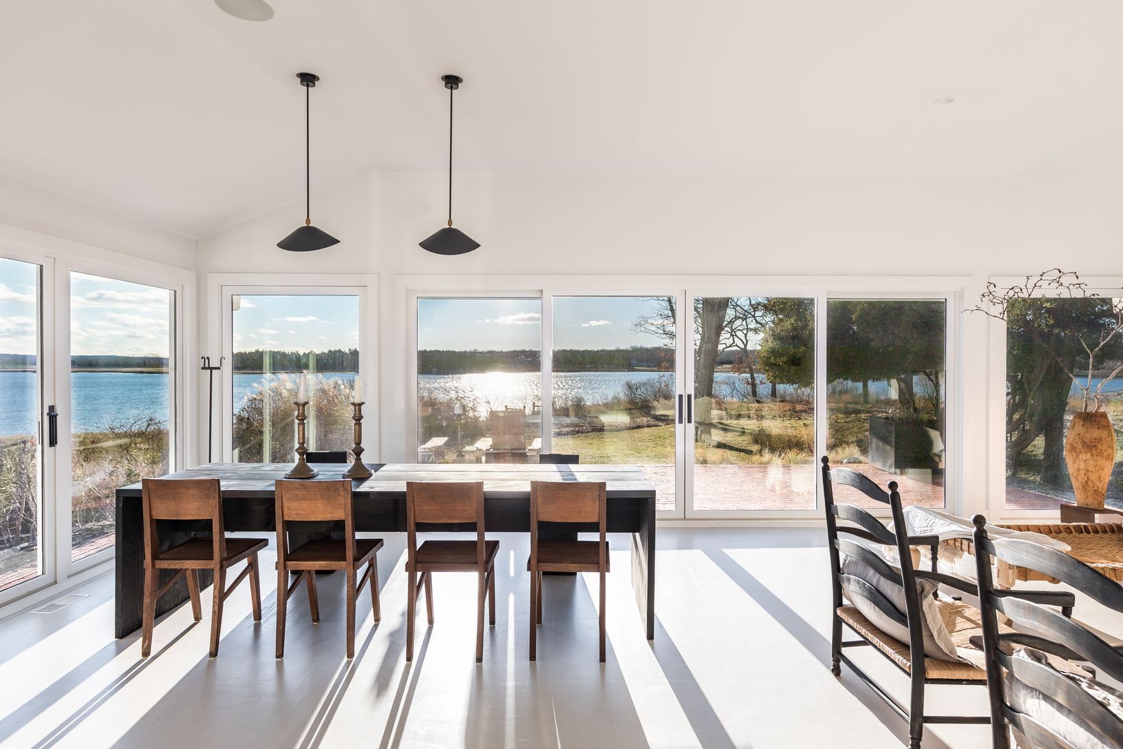 Designer Waterfront Cottage on Gerard Dr