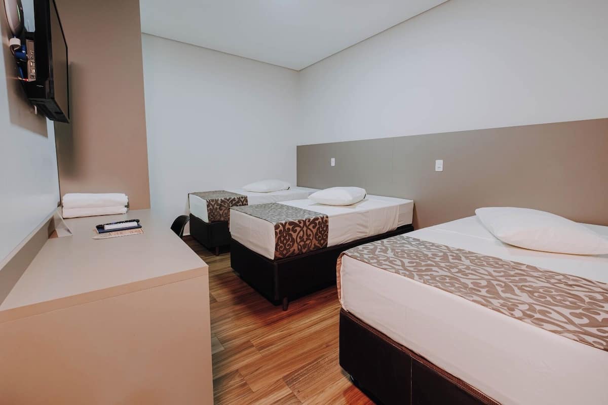 Decoración personalizada, muebles diferentes y escritorio