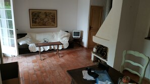 Fernseher, Stereoanlage
